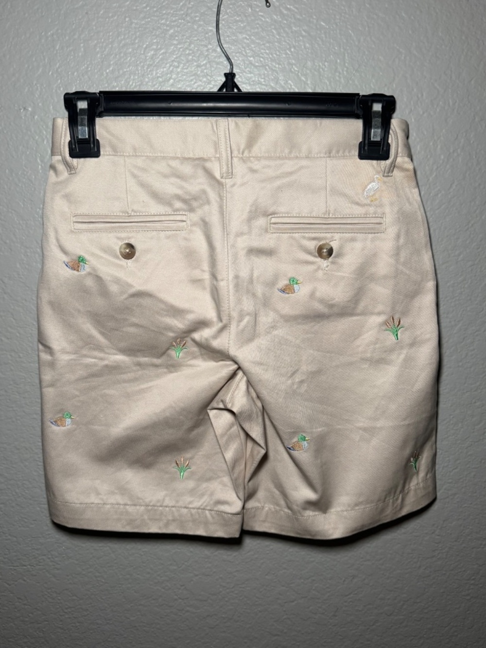 Beaufort Bonnet Company TBBC Embroidered Charlie Chino Khaki Shorts Ducks (026) - Picture 4 of 9